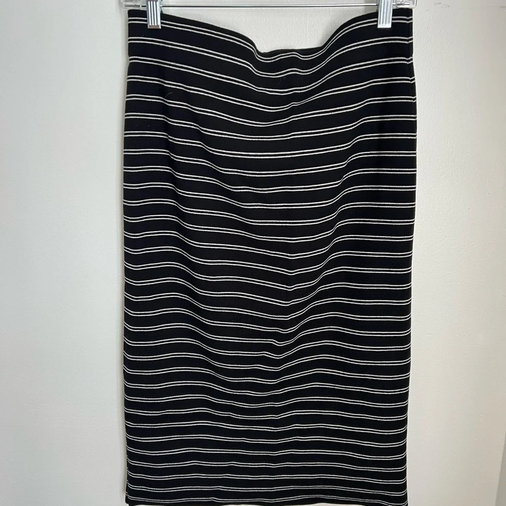 White House Black Market Stripe Sweater Pencil Skirt Medium